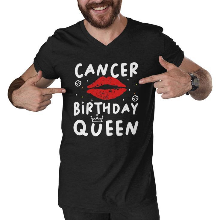 Cancer Birthday Queen Red Lips Men V-Neck Tshirt