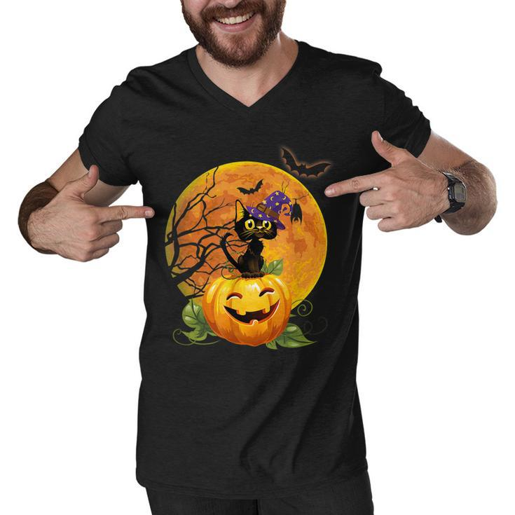 Halloween Cute Witch Cat Mom Pumpkin Moon Spooky Cat  Men V-Neck Tshirt