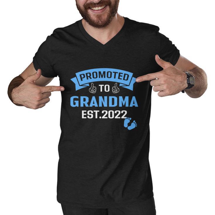 Im Going To Be A Grandma Funny Promoted To Grandma 2022 Meaningful Gift Men V-Neck Tshirt