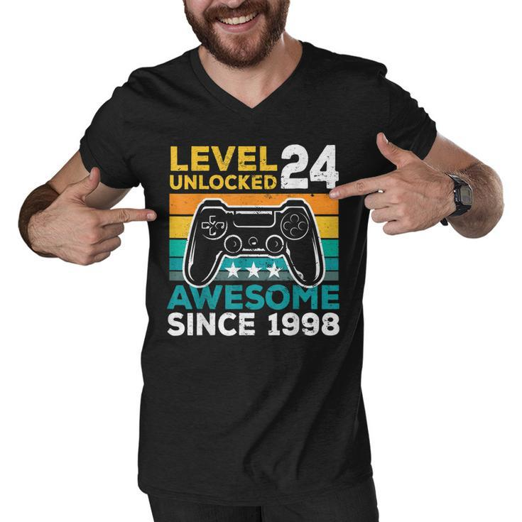 Level 24 Unlocked Awesome 1998 24Th Birthday Man Video Game  V2 Men V-Neck Tshirt