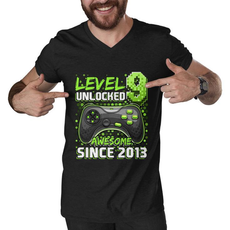 Level 9 Unlocked Awesome 2013 Video Game 9Th Birthday Gift V2 Men V-Neck Tshirt