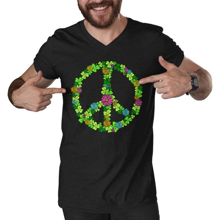 Lucky Shamrock Peace Sign St Patricks Day Hippie Clover Leaf  Men V-Neck Tshirt