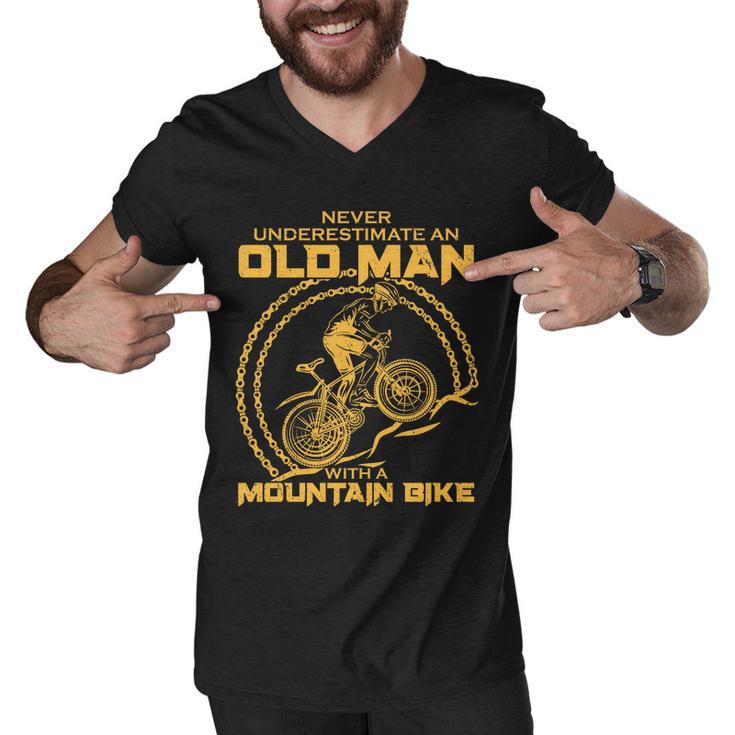 Never Underestimate An Old Man With A Mountain Bike Tshirt Men V-Neck Tshirt