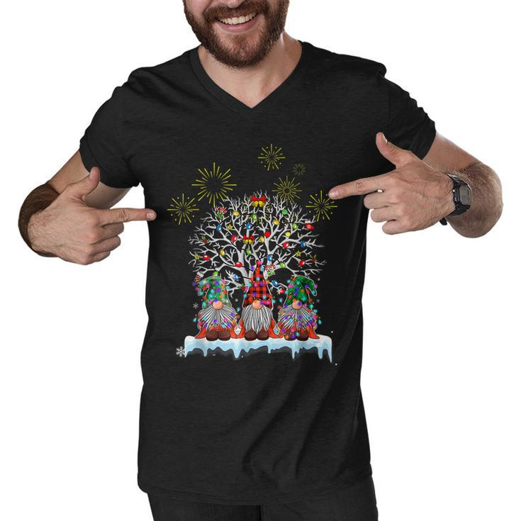 New Year 2022 Years Eve Happy New Year 2022 Gnome Lover  Men V-Neck Tshirt