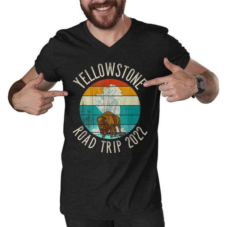 Old Faithful Geyser Bison Yellowstone Road Trip 2022  Men V-Neck Tshirt