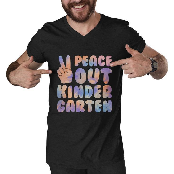 Peace Out Kindergarten Grade 2022 Happy Last Day Of School Cool Gift Men V-Neck Tshirt