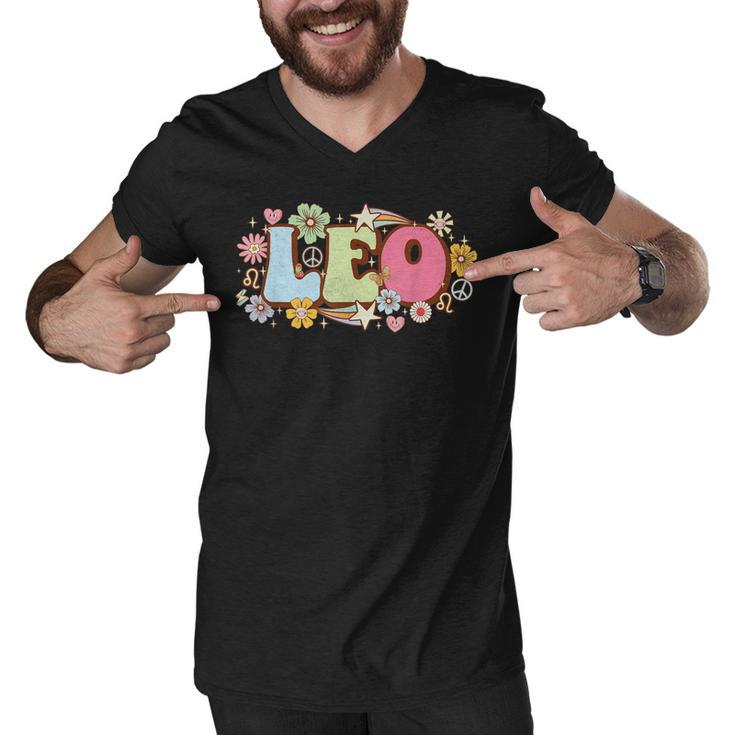 Retro Leo Zodiac Sign Astrology July August Birthday Leo  V3 Men V-Neck Tshirt