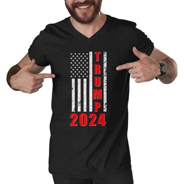 Trump 2024 Election Distressed Us Flag Men V-Neck Tshirt