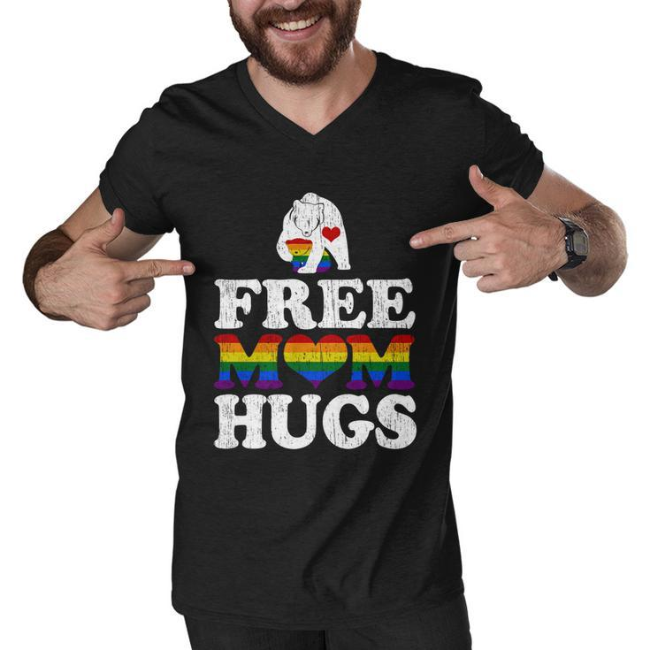 Vintage Free Mom Hugs Mama Bear Heart Pride Month Lgbt 2022 Gift Men V-Neck Tshirt