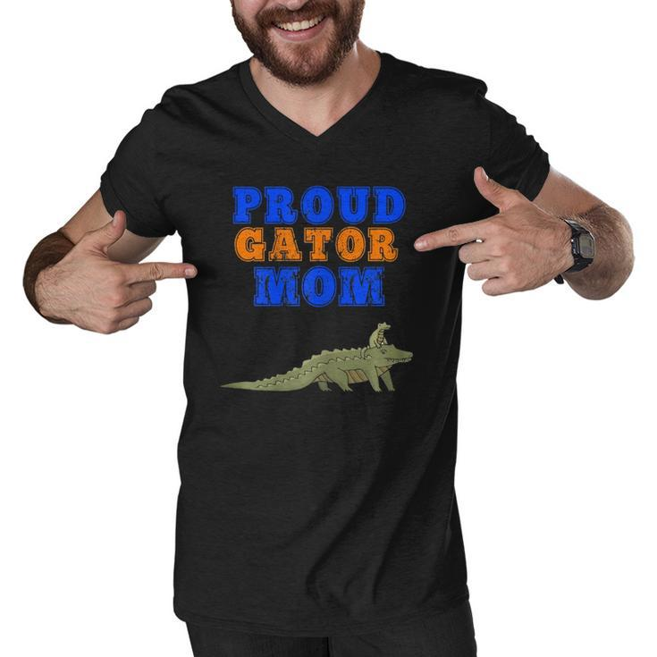 Womens Proud Gator Mom  - Cute Mother Gator  For Parents Men V-Neck Tshirt