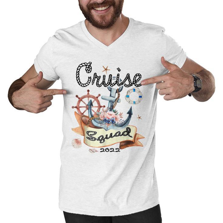 Cruise Squad 2022 Funny Family Matching Cruise Vacation  Men V-Neck Tshirt