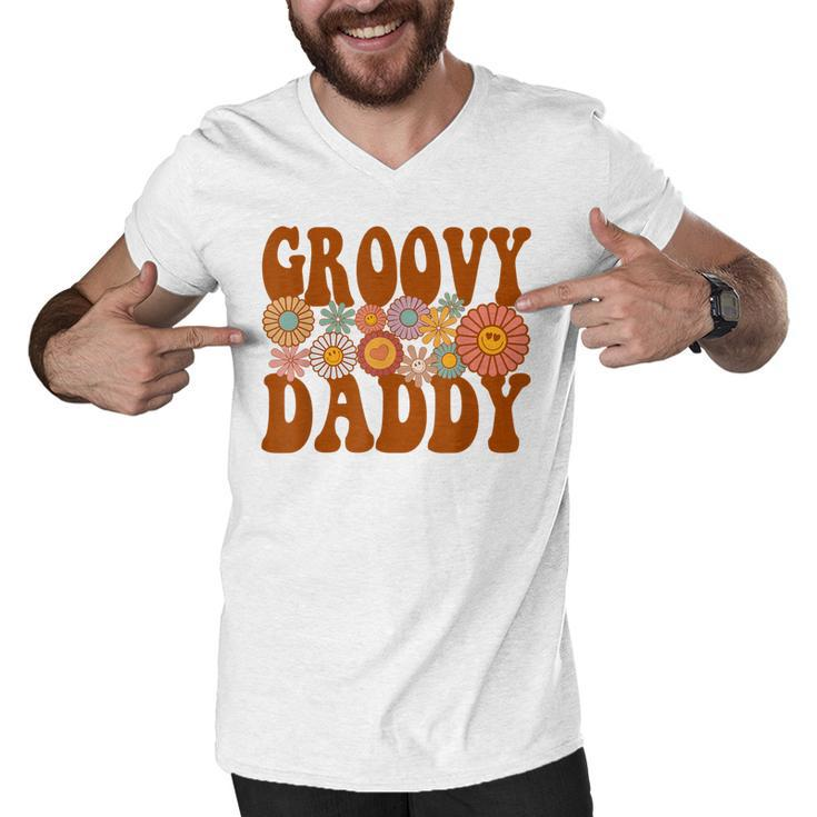Retro Groovy Daddy Matching Family 1St Birthday Party  Men V-Neck Tshirt