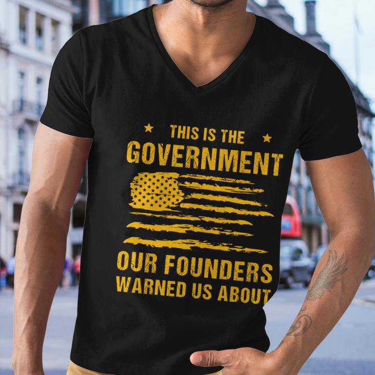 Anti Government Patriotic Americans Vintage Men V-Neck Tshirt