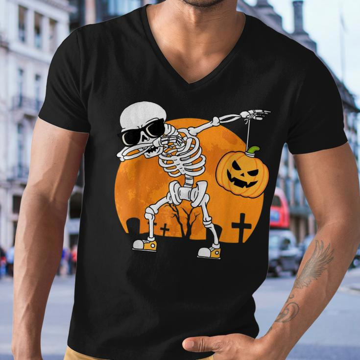Dabbing Skeleton Funny Halloween Pumpkin Skeleton Men V-Neck Tshirt