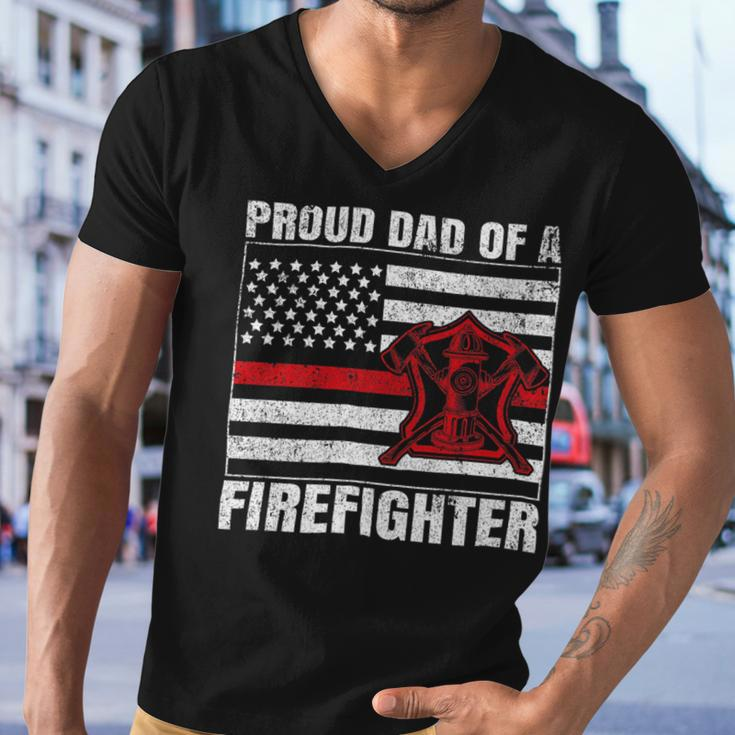 Firefighter Vintage Usa Flag Proud Dad Of A Firefighter Fathers Day Men V-Neck Tshirt
