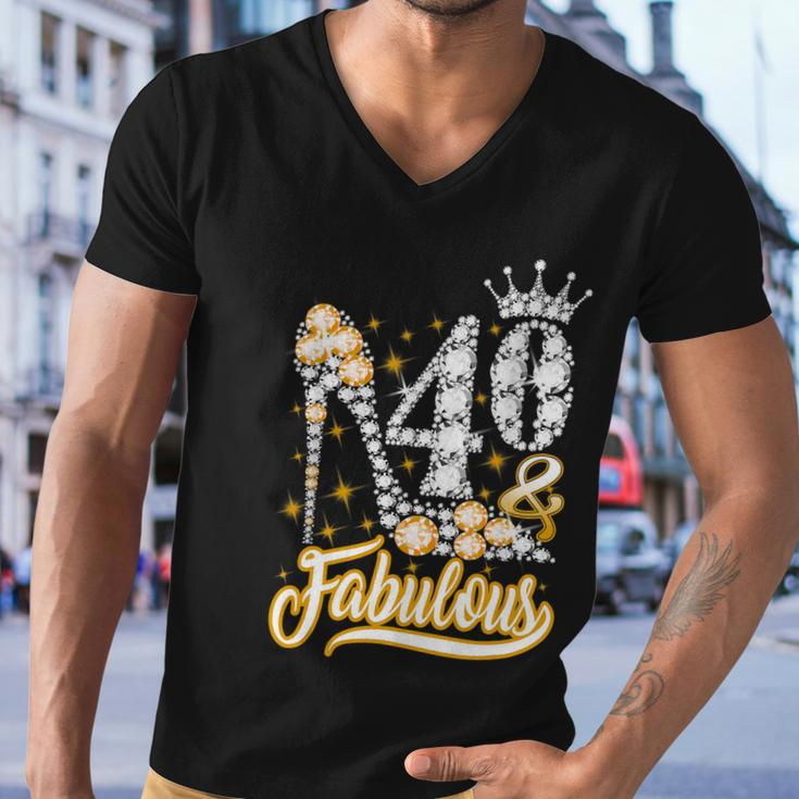 Funny Gift 40 Fabulous 40 Years Gift 40Th Birthday Diamond Crown Shoes Gift Men V-Neck Tshirt