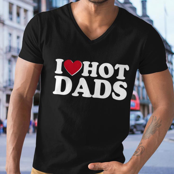 Funny I Heart Love Hot Dads Men V-Neck Tshirt