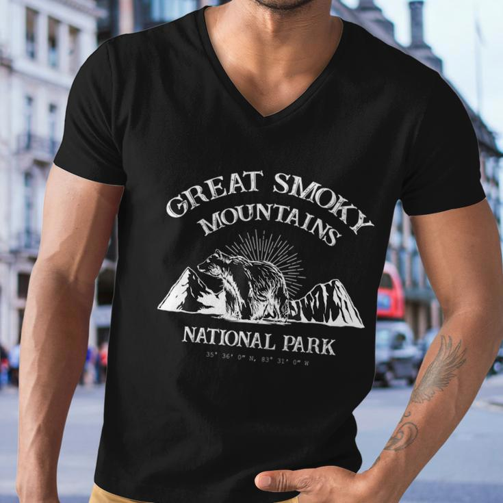 Great Smoky Mountains National Park North Carolina Tennessee Men V-Neck Tshirt