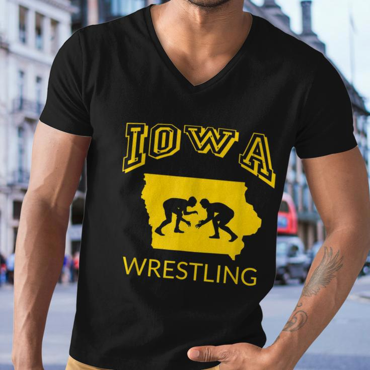 Silhouette Iowa Wrestling Team Wrestler The Hawkeye State Tshirt Men V-Neck Tshirt