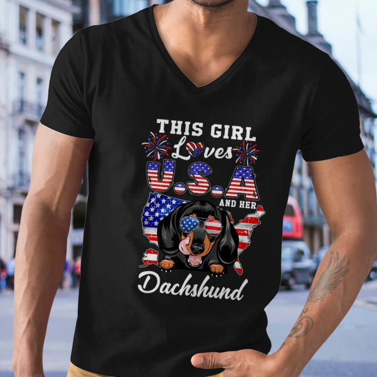 This Girl Loves Usa And Her Dog 4Th Of July Dachshund Dog Men V-Neck Tshirt