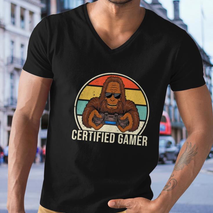 Vintage Certified Gamer Funny Retro Video Game Men V-Neck Tshirt