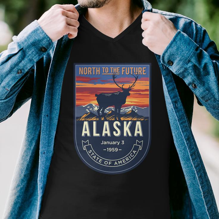 Alaska State Emblem Men V-Neck Tshirt