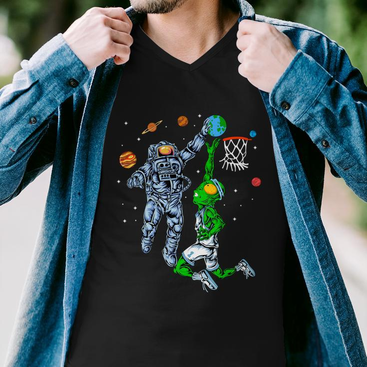 Astronaut And Alien Basketball Men V-Neck Tshirt