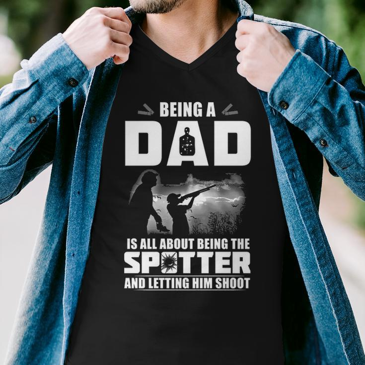 Being A Dad - Letting Him Shoot Men V-Neck Tshirt