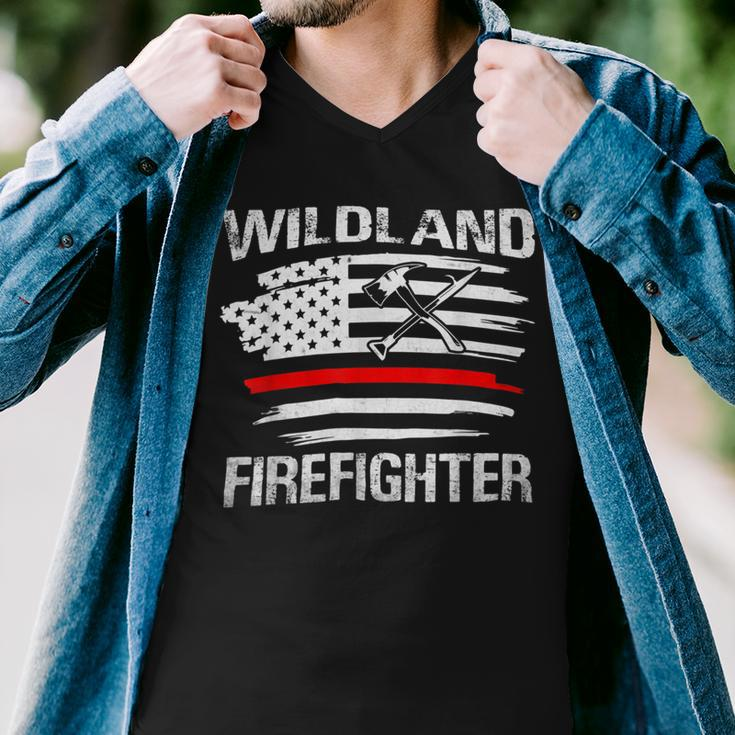 Firefighter Thin Red Line Wildland Firefighter American Flag Axe Fire Men V-Neck Tshirt
