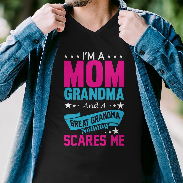 Im A Mom Grandma And A Great Grandma Funny Men V-Neck Tshirt