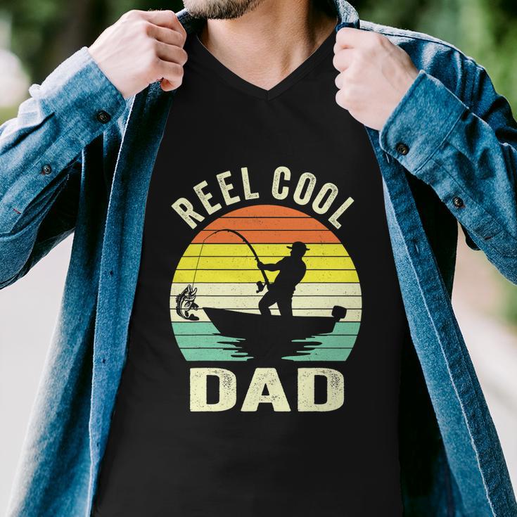 Reel Cool Dad Fathers Day Fisherman Funny Fishing Vintage Men V-Neck Tshirt