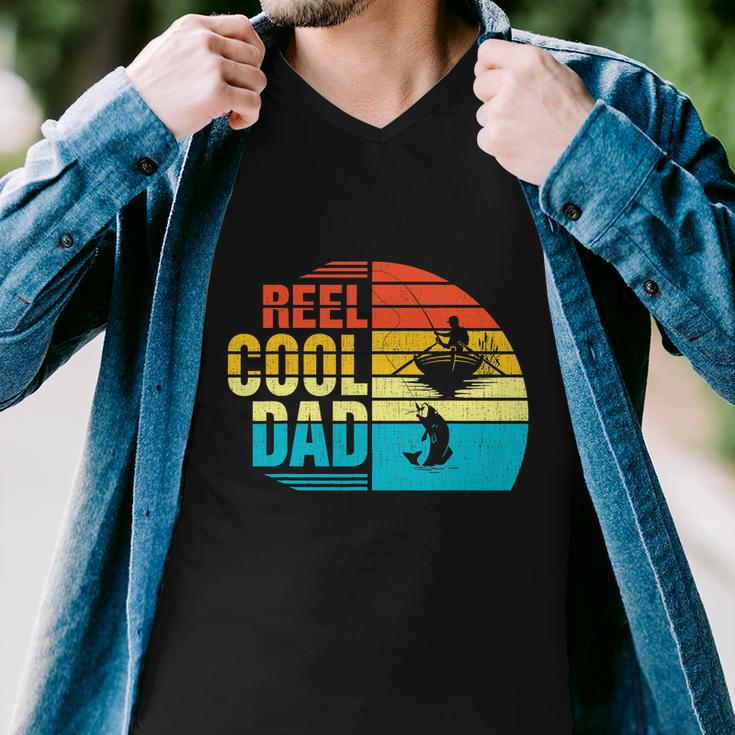 Reel Cool Dad Fathers Day Funny Fishing Papa Men V-Neck Tshirt