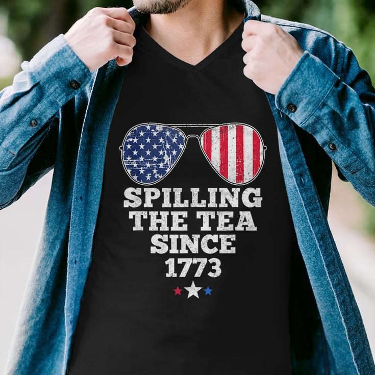 Spilling The Tea Since 1773 Funny 4Th Of July American Flag Men V-Neck Tshirt