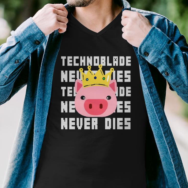 Technoblade Never Dies Technoblade Dream Smp Gift Men V-Neck Tshirt
