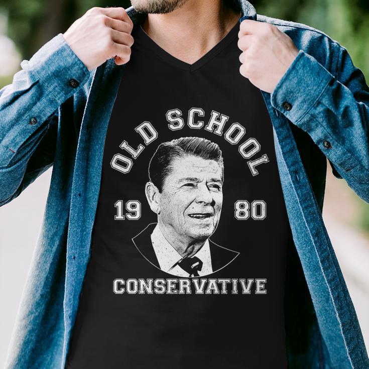 Vintage Ronald Reagan Old School Conservative Tshirt Men V-Neck Tshirt