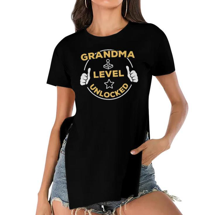 Grandma Level Unlocked Soon To Be Grandma Gift Women's Short Sleeves T-shirt With Hem Split