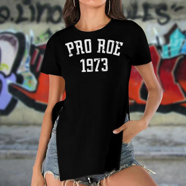 Pro Roe 1973 - Distressed Women's Short Sleeves T-shirt With Hem Split