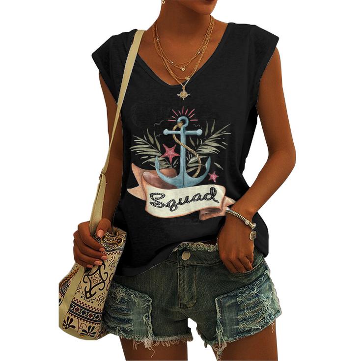 Cruise Squad 2022  Family Cruise Trip Vacation Holiday  Women's V-neck Casual Sleeveless Tank Top