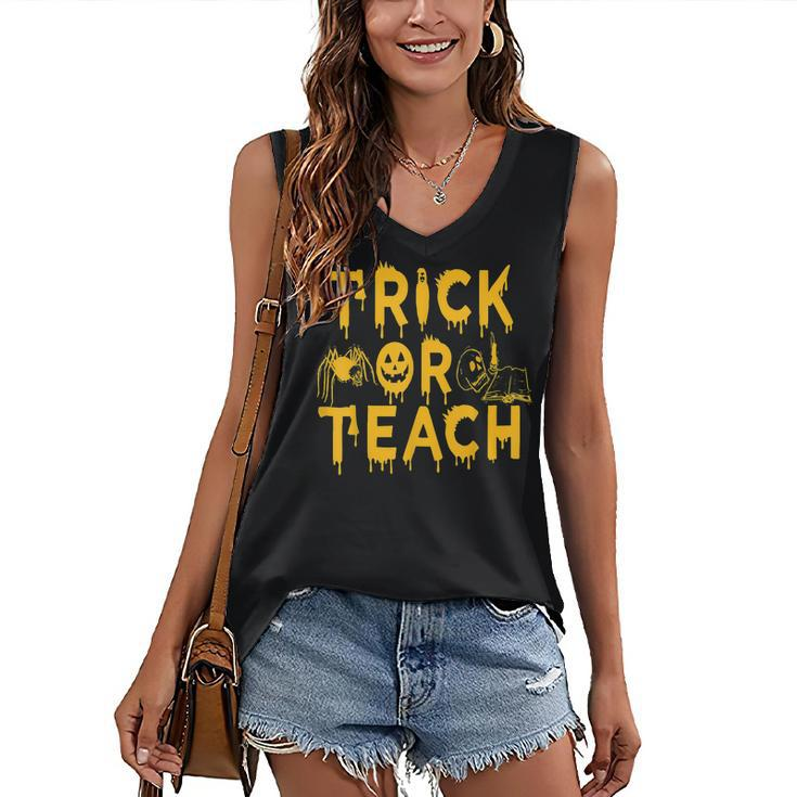 Trick Or Teach Funny Teacher Halloween Costume Gifts  Women's V-neck Casual Sleeveless Tank Top