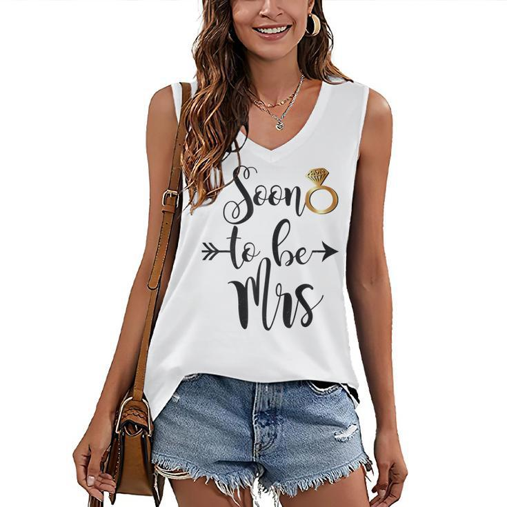 Bridal Shower Bride Gift Future Wife Soon To Be Mrs Arrow  Women's V-neck Casual Sleeveless Tank Top