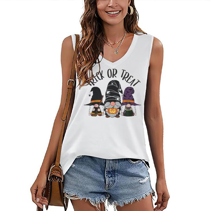 Cute Witch Gnomes Halloween Garden Gnome Trick Or Treat  Women's V-neck Casual Sleeveless Tank Top