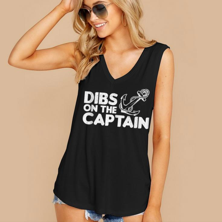 Funny Captain Wife Dibs On The Captain Funny Fishing Quote Women's V-neck Casual Sleeveless Tank Top
