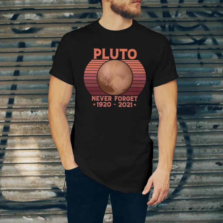 Pluto Never Forget V2 Unisex Jersey Short Sleeve Crewneck Tshirt