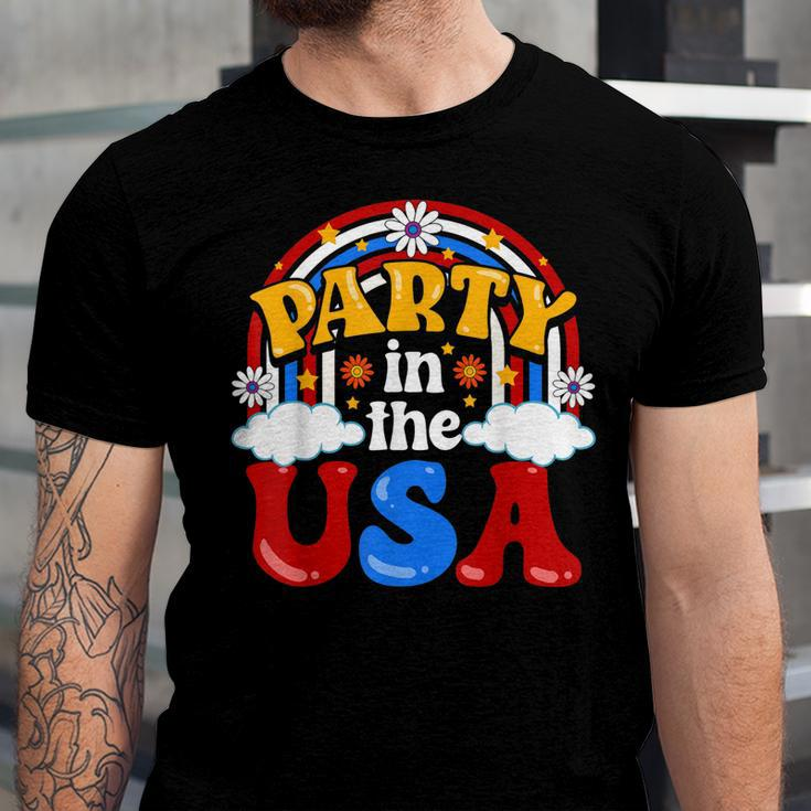 Party In The Usa Vintage Daisy Flowers 4Th Of July Patriotic Unisex Jersey Short Sleeve Crewneck Tshirt