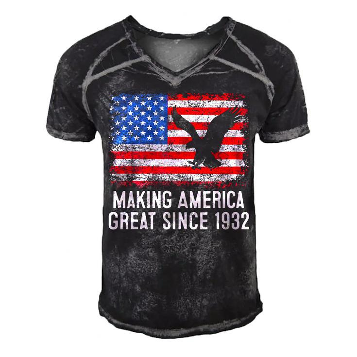 90Th BirthdayMaking America Great Since 1932  Men's Short Sleeve V-neck 3D Print Retro Tshirt
