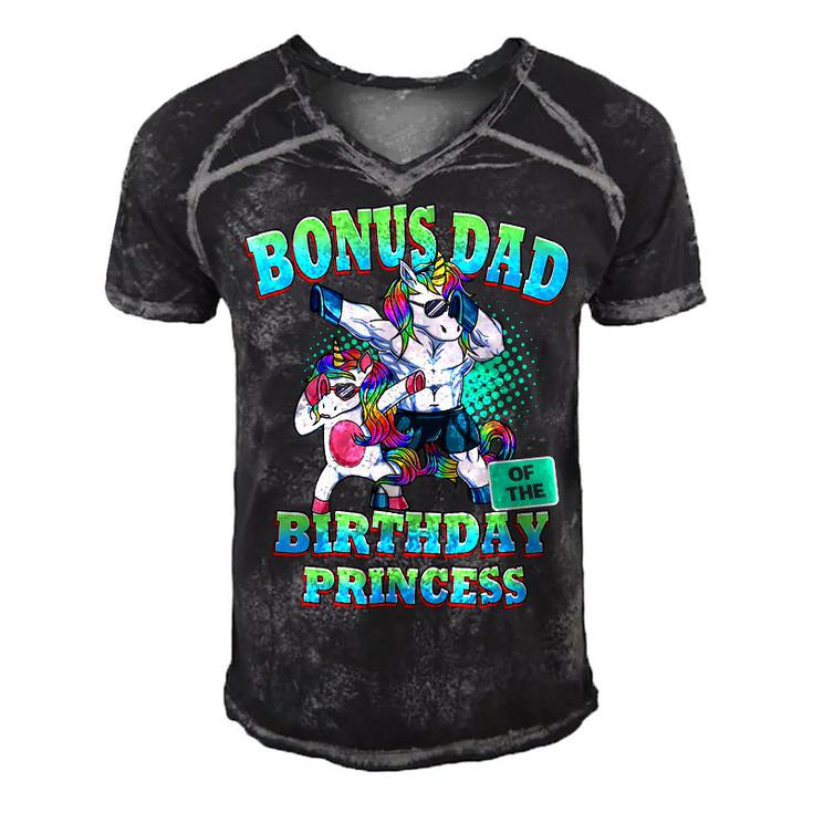 Bonus Dad Of The Birthday Princess Dabbing Unicorn Girl  Men's Short Sleeve V-neck 3D Print Retro Tshirt