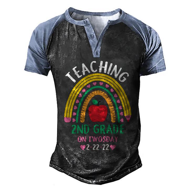 Teaching 2Nd Grade On Twosday 2Gift22gift22 Date Cute 2022 Teacher Gift Men's Henley Shirt Raglan Sleeve 3D Print T-shirt