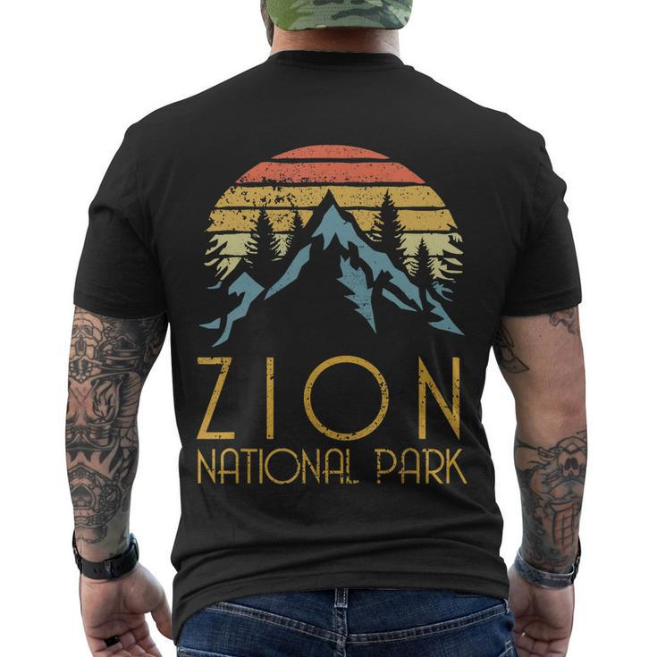 Cool Gift Vintage Retro Zion National Park Utah Gift Tshirt Men's Crewneck Short Sleeve Back Print T-shirt