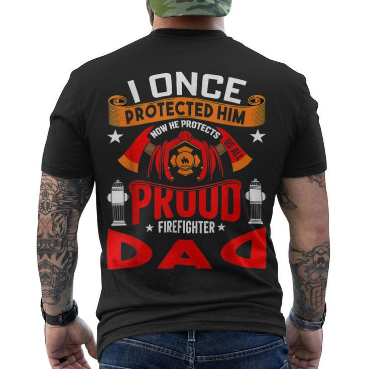 Firefighter Proud Firefighter Dad Men's T-shirt Back Print