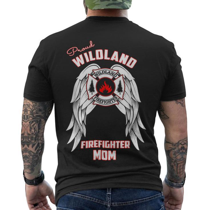 Firefighter Proud Wildland Firefighter Mom T Men's T-shirt Back Print